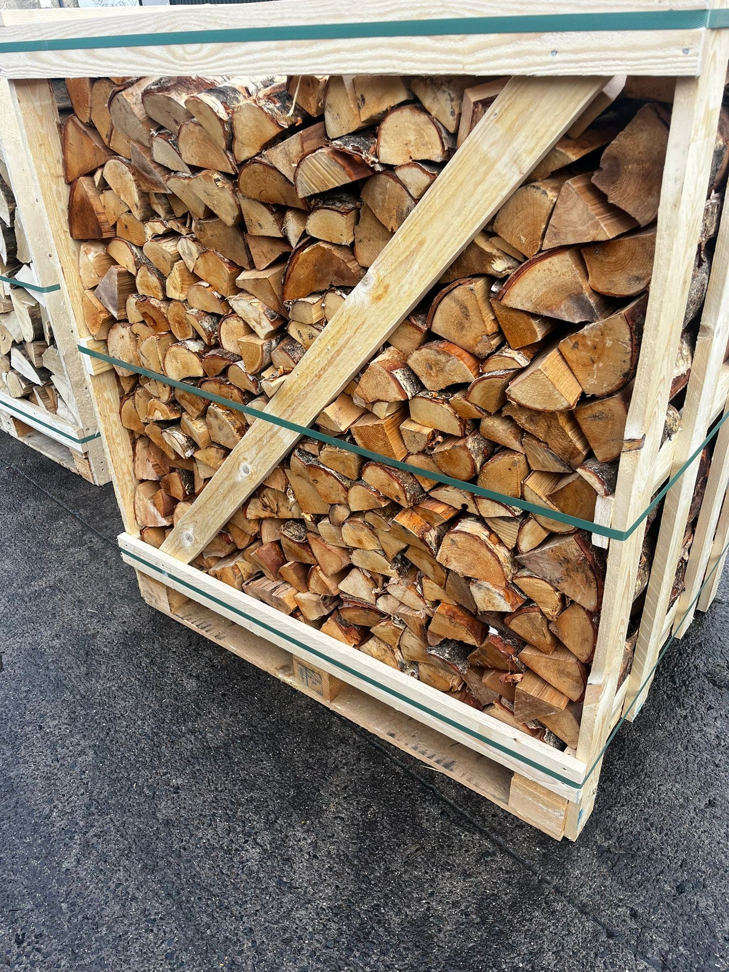Kiln Dried Birch Log Crates 1m