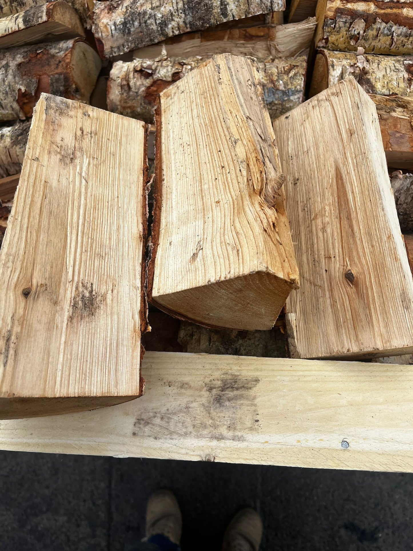 Kiln Dried Birch Log Crates 1m